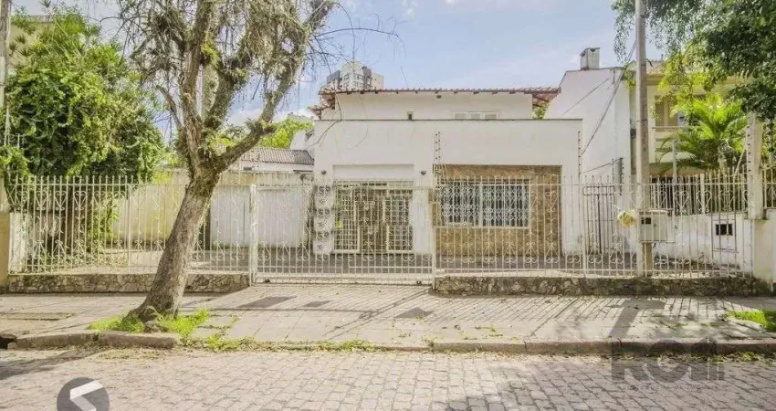 Casa com 4 quartos à venda na Rua Luiz Cosme, 417, Passo da Areia, Porto Alegre