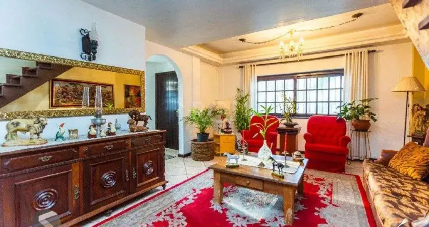 Casa para venda - 231.27m², 3 dormitórios, sendo 1 suites, 3 vagas - cristal