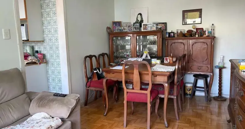 Apartamento amplo no bairro Menino Deus 60,68m², 2 dormitórios