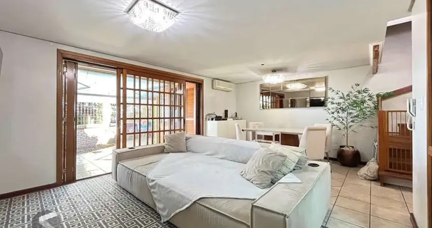 Casa em condomínio fechado com 3 quartos à venda na Avenida Coronel Marcos, 2240, Pedra Redonda, Porto Alegre