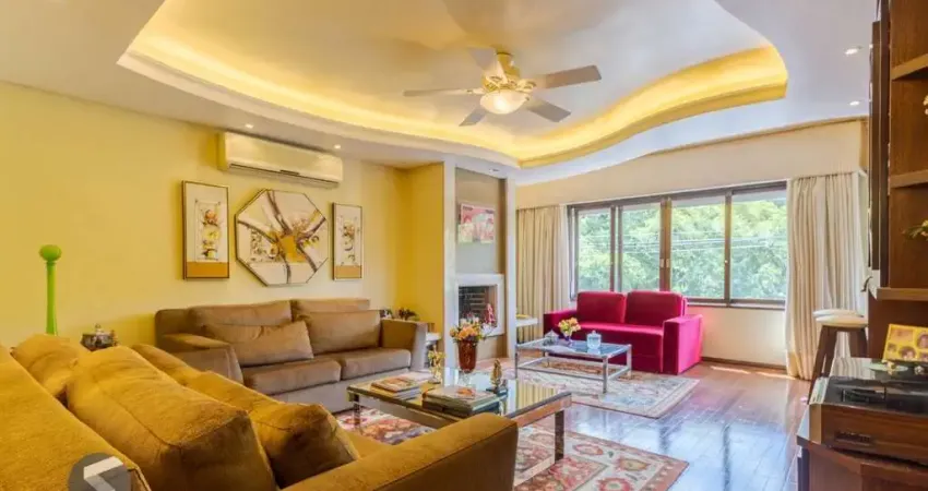 Apartamento com 3 quartos à venda na Travessa Paz, 70, Farroupilha, Porto Alegre