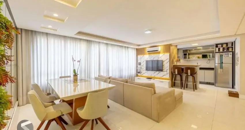 Apartamento 3 quartos, vaga, elevador e churrasqueira no bairro Petrópolis