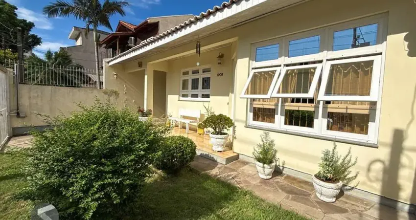 Casa com 3 quartos à venda na Rua das Grápias, 291, Igara, Canoas