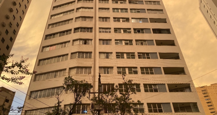 AMPLO APTO - 3 quartos - 3 garagens