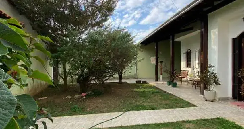 Casa com 3 quartos à venda no Cézar de Souza, Mogi das Cruzes 