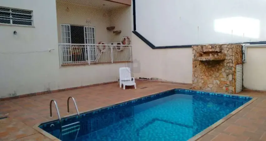 Casa em condomínio fechado com 4 quartos para alugar no Aruã, Mogi das Cruzes 