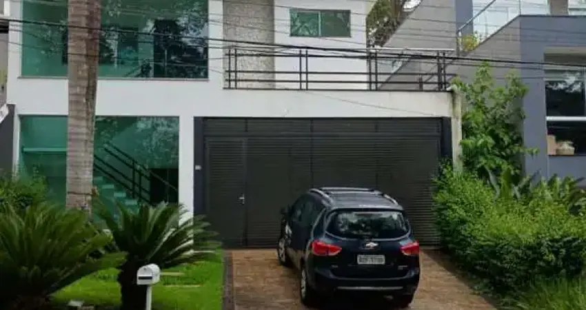 Casa em condomínio fechado com 3 quartos para alugar no Aruã, Mogi das Cruzes
