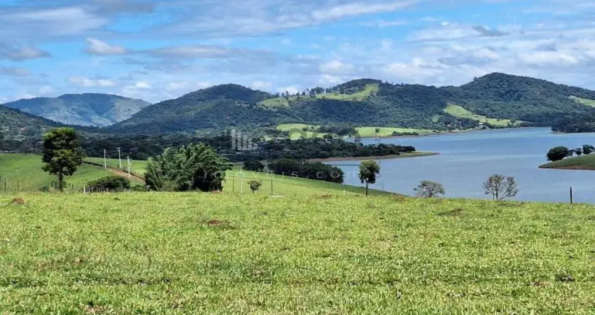 Terreno à venda na Rua Amapá, 2000, Zona Rural, Piracaia