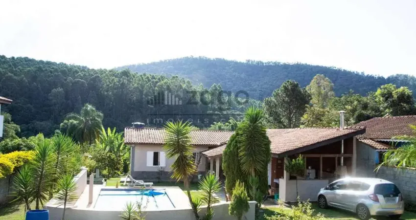 Sítio / Chácara para Venda em Piracaia, Bairro dos Cubas, 2 dormitórios, 3 banheiros, 5 vagas