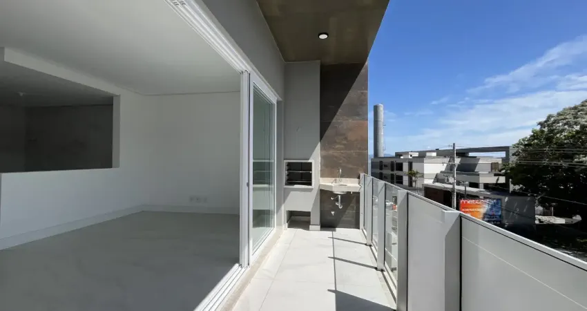 Apartamento em prédio novo com rooftop com vista para o mar e piscina com borda infinita