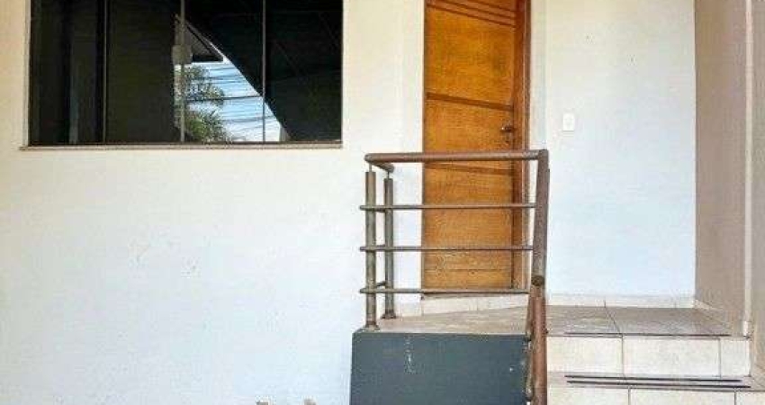 Casa Residencial com 3 quartos  à venda, 93.00 m2 por R$298000.00  - Aeroporto - Londrina/PR