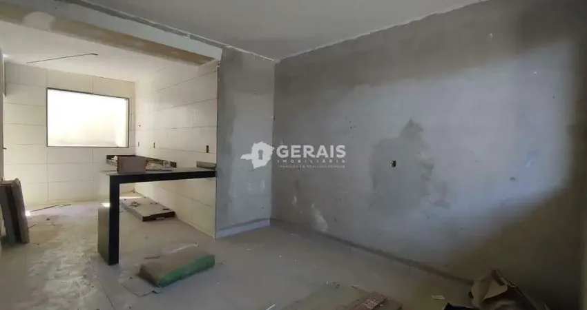 Sobrado à venda, 3 quartos, 1 suíte, 2 vagas, floresta - divinópolis/mg