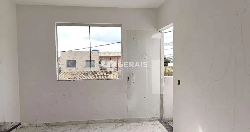 Sobrado à venda, 3 quartos, 2 vagas, padre eustaquio - divinópolis/mg