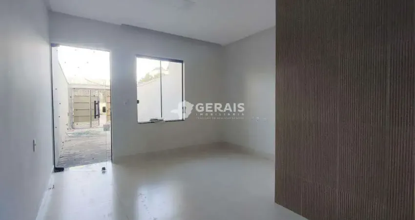 Sobrado à venda, 3 quartos, 1 suíte, 2 vagas, interlagos - divinópolis/mg