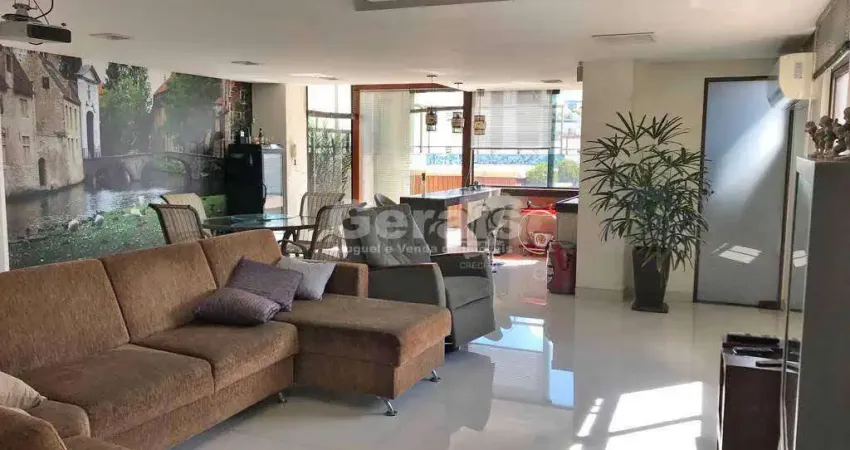 Apto cobertura à venda, 3 quartos, 2 suítes, 2 vagas, centro - divinópolis/mg