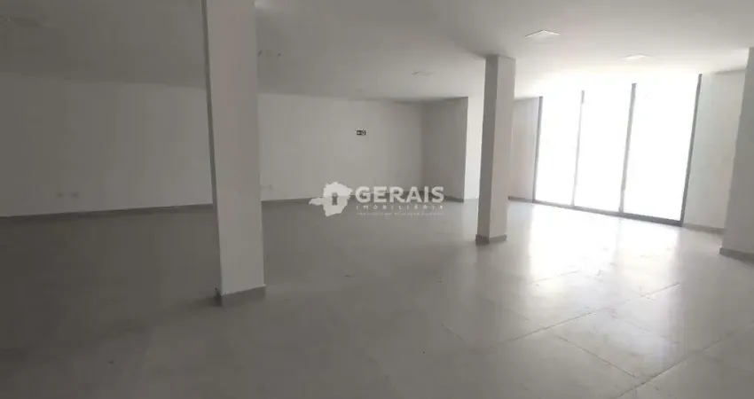 Ponto comercial para alugar no Bom Pastor, Divinópolis 