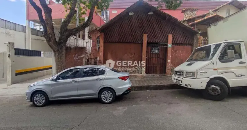 Terreno à venda no Centro, Divinópolis 