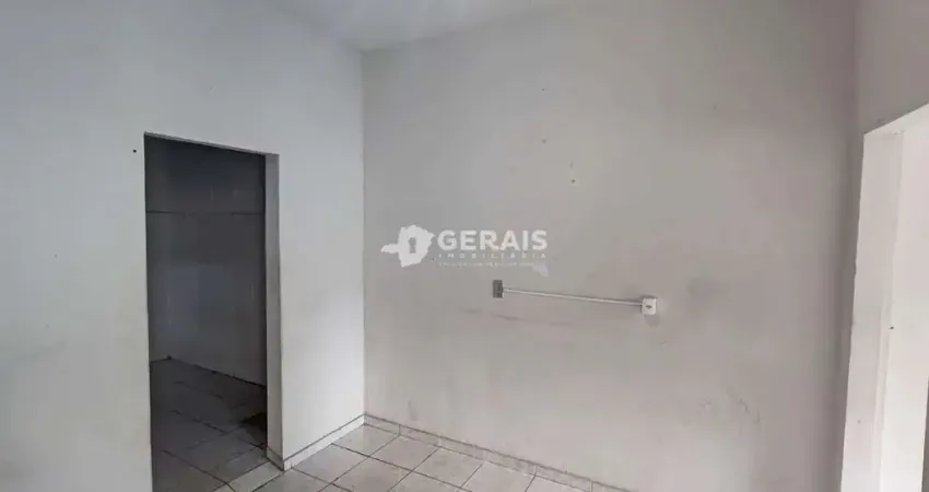 Casa com 2 quartos para alugar no Porto Velho, Divinópolis