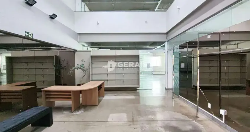 Ponto comercial para alugar no Santa Clara, Divinópolis 