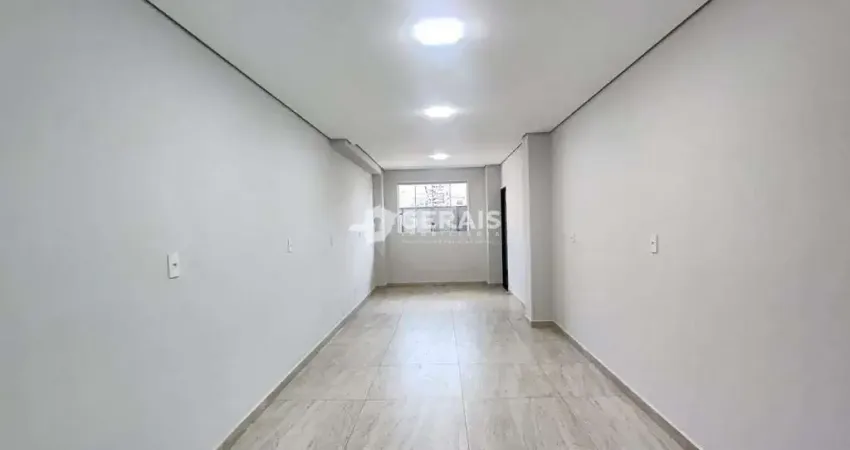 Kitnet / Stúdio para alugar no Centro, Divinópolis 