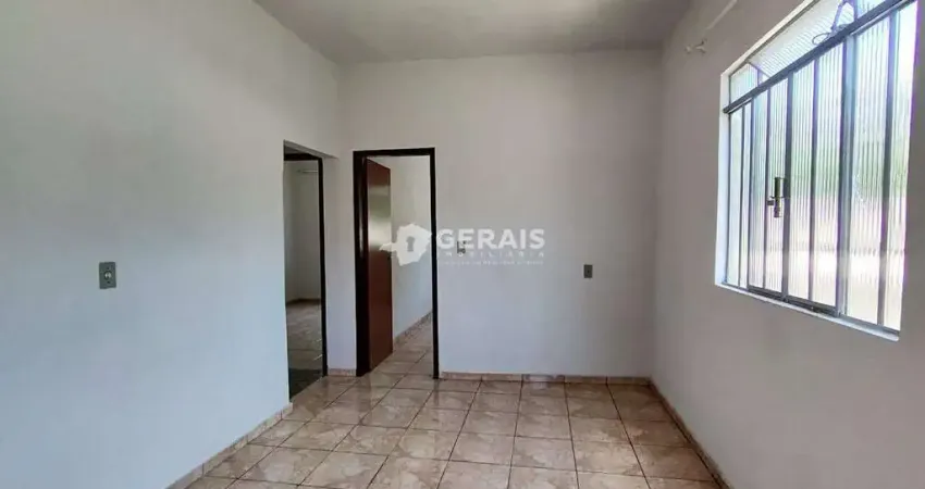 Casa com 2 quartos para alugar na Serra Verde, Divinópolis 