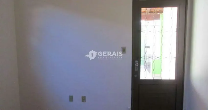 Casa com 3 quartos à venda no São José, Divinópolis