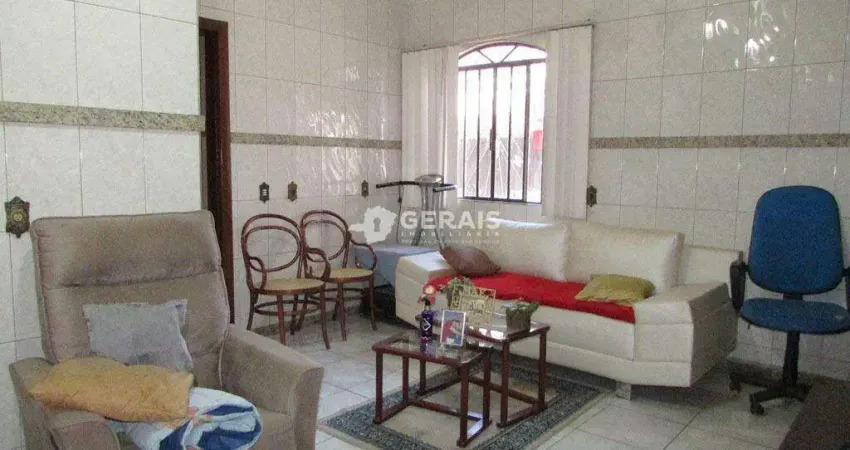 Casa à venda, 3 quartos, 1 suíte, 3 vagas, são sebastião - divinópolis/mg