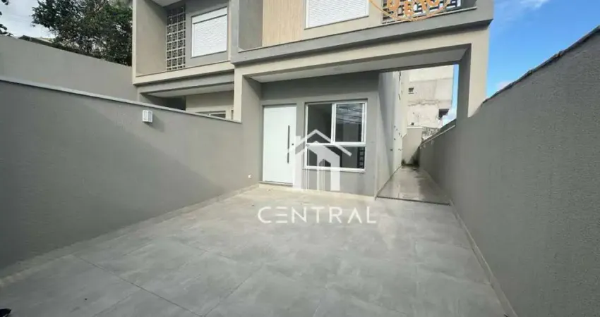 Sobrado com 3 dormitórios à venda - Por  R$ 829.500,00 -  100m² - 2 vagas - Centro - Arujá - Arujamérica