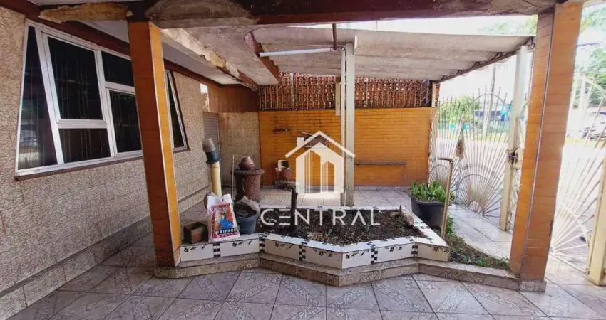 Sobrado à venda, com 3 dormitórios, 2 banheiros, 141m², no bairro Jardim Santa Francisca - Guarulhos/SP