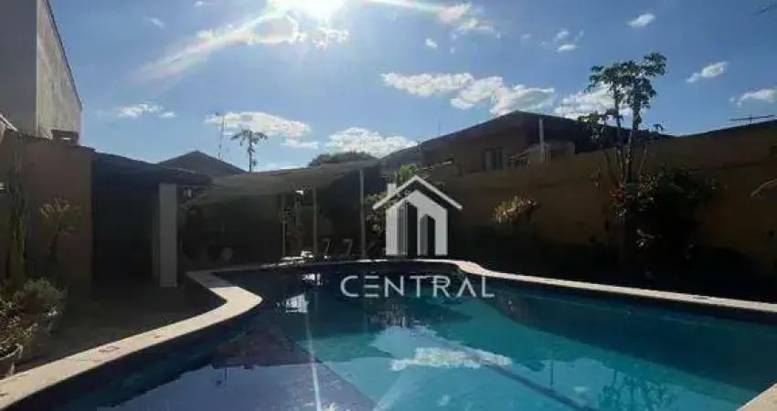 Casa à venda e locação, 370m², 5 dormitórios, sendo 4 suítes, área gourmet c/ churrasqueira e piscina, ao lado do lago dos patos, vila galvão