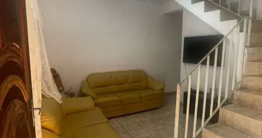 Sobrado para venda no tatuapé com 4 quartos, sendo 3 suítes e 2 vagas de garagem de 150m²
