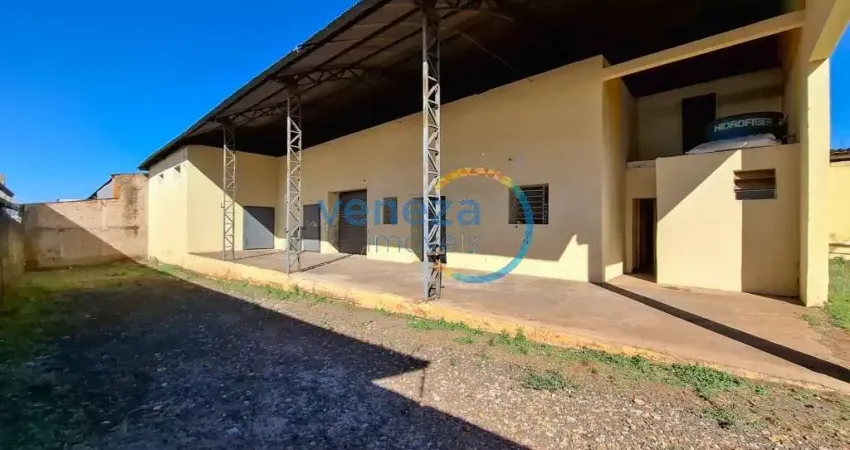 Barracão para alugar, 350.00 m2 por r$4500.00  - industrias leves - londrina/pr