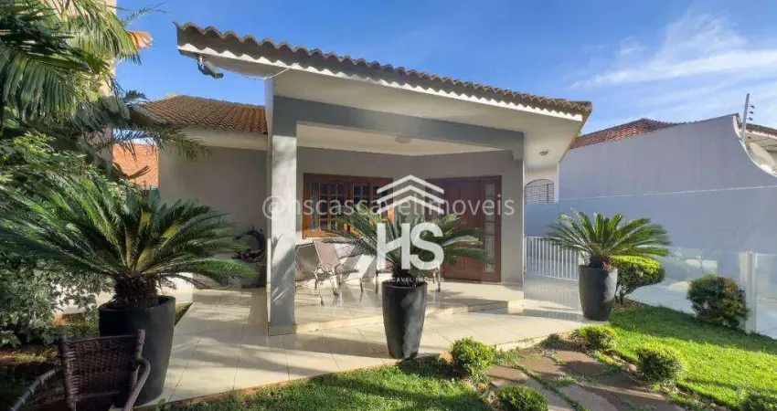 Casa com 1 Suíte Master + 2 dormitórios à venda, 167 m² por R$ 950.000 - Universitário - Cascavel/PR
