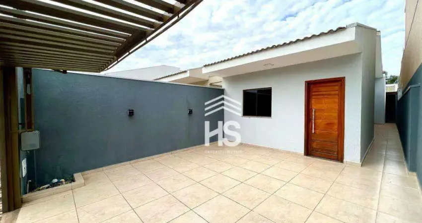 Casa com 1 Suite + 2 dormitórios Edícula com churrasqueira à venda, 98 m² por R$ 499.900 - Pioneiros Catarinenses - Cascavel/PR