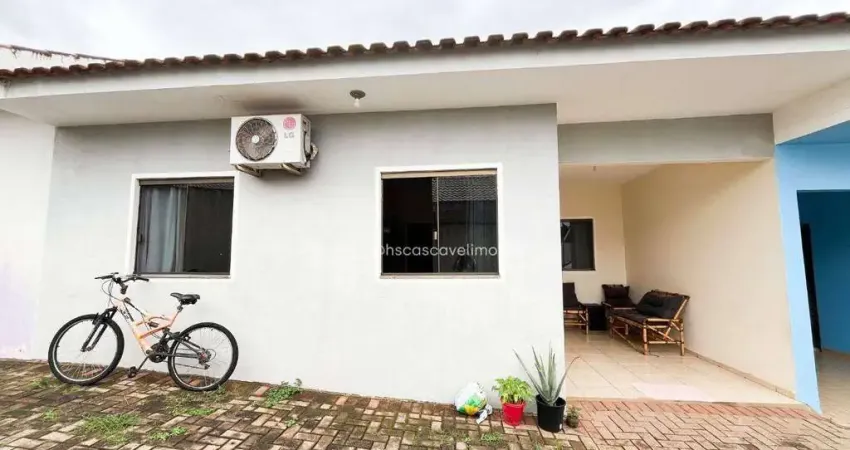 Casa com 2 dormitórios à venda, 61 m² por R$ 275.000,00 - Santa Cruz - Cascavel/PR