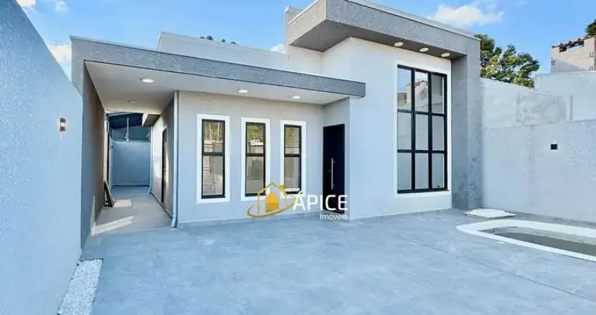 Casa com piscina e edícula no bairro Eucaliptos – 3 quartos sendo uma suíte!