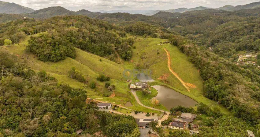 Sítio com 3 dormitórios à venda, 206437 m² por r$ 2.200.000 - vila itoupava - blumenau/sc | orbi imóveis