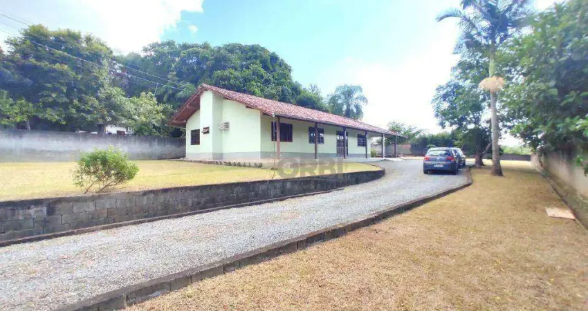 Casa com 4 dormitórios à venda, 182 m² por R$ 990.000,00 - Fortaleza - Blumenau/SC | Orbi Imóveis