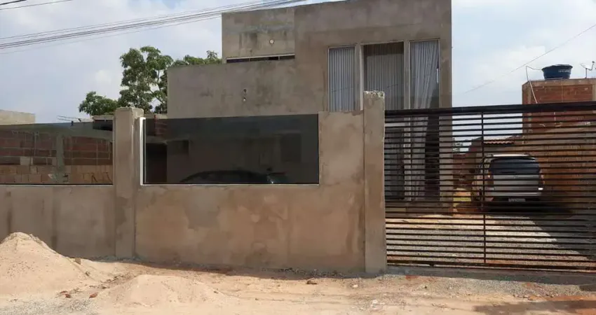 Sobrado para Venda em Brasília, Ponte Alta Norte (Gama), 3 dormitórios, 1 suíte, 2 banheiros, 5 vagas