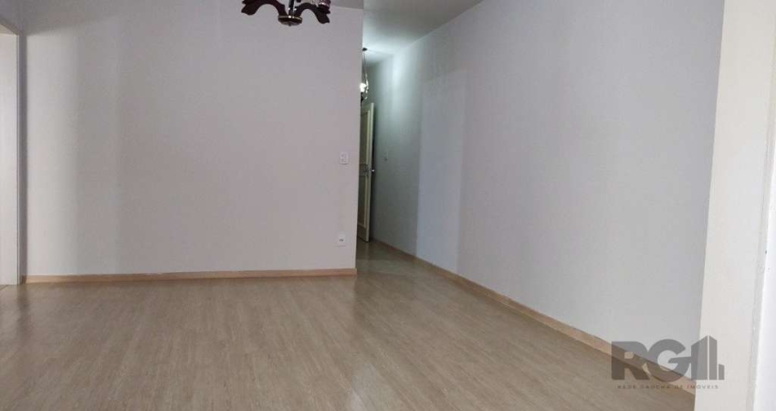 Apartamento Garden, 2 quartos, 1 suite, 2 banheiros, dependência de empregada - Bairro Petrópolis