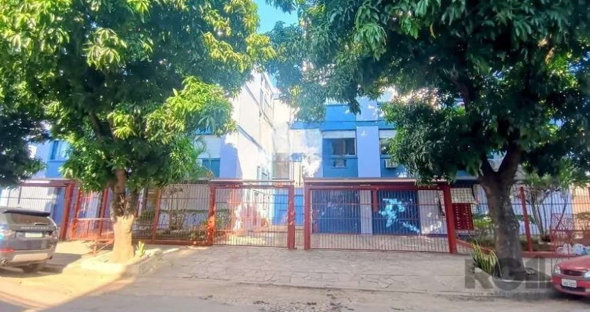 APARTAMENTO 2 DORMITORIOS, GARAGEM COBERTA, DEPEDENCIA DE EMPREGADA, TERCEIRO ANDAR NO PASSO DA AREIA, PORTO ALEGRE RS