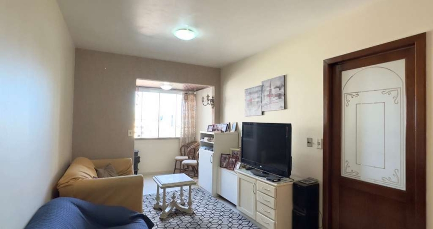 APARTAMENTO 2 DORMITÓRIOS COM LAVABO E VISTA DEFINIDA NO CENTRO HISTÓRICO