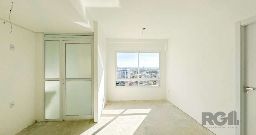 Apartamento novo de 43m², localizado no último andar, no desejado bairro Moinhos de Vento. Conta com 1 dormitório (suíte), 1 lavabo e 1 vaga de garagem escriturada. Destaque para a vista definida e a 