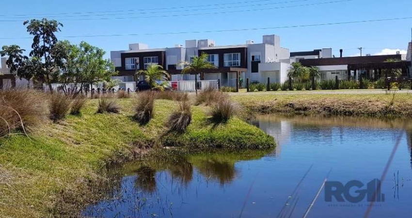 NO ATLÂTIDA PARK RESIDENCE JUNTO AO ROSSI ATLANTIDA, ILHAS E LAGOS PARK&lt;BR&gt;&lt;BR&gt;*só R$ 645  mil&lt;BR&gt;&lt;BR&gt;excelente apartamento Garden, tipo casa 75,98 m2, com 2 dormitórios, banhe