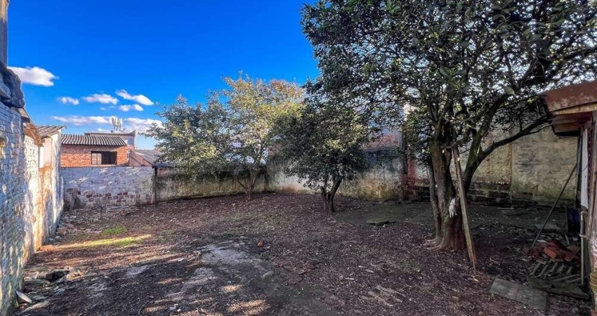 Excelente oportunidade para aquisição de um terreno residencial em Canoas! Localizado na charmosa região de Nossa Senhora das Graças, na bela Região Sul do Brasil, este imóvel desocupado está à venda 
