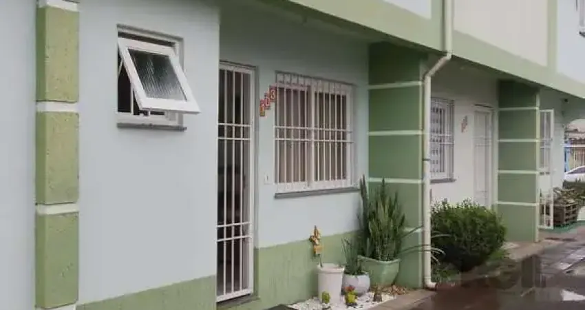 Casa /sobrado à venda no Conjunto Residencial Ouro Verde com 2 pavimentos, localizada na Rua Padre Anchieta, Nossa Senhora das Graças. Com 2 dormitórios, 2 banheiros, 1 vaga de garagem. Possui armário