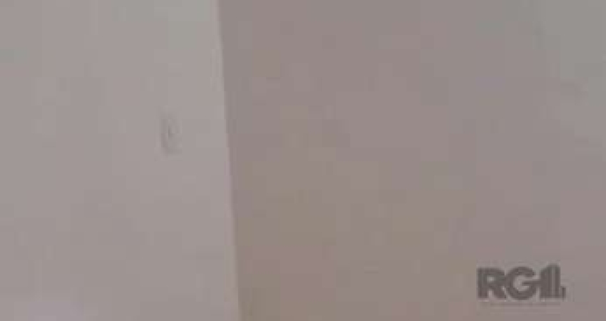 Apartamento com 2 quartos, suíte, sacada, churrasqueira, vaga de garagem, no bairro Camaquã, Porto Alegre/RS&lt;BR&gt;&lt;BR&gt;Apartamento com 2 dormitórios , sendo 1 suíte , ideal para quem busca co