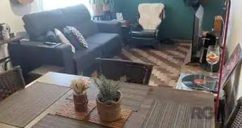 Apartamento de 2 dormitórios,  64.00 m² de área privativa. Bairro AZENHA -ótimo estado, piso parquet, 4 andar. Excelente acesso ao Centro, Shopping João Pessoa,  Instituto de Cardiologia e todas as co