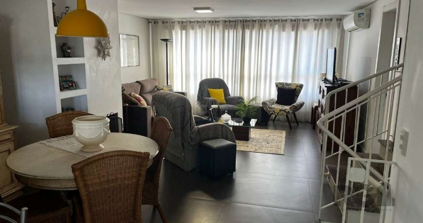 Casa com 3 quartos à venda na Rua Delfina da Cunha, 106, Camaquã, Porto Alegre