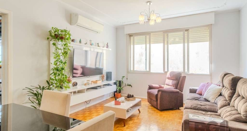 Apartamento com 3 quartos à venda na Rua Fonseca Ramos, 168, Medianeira, Porto Alegre